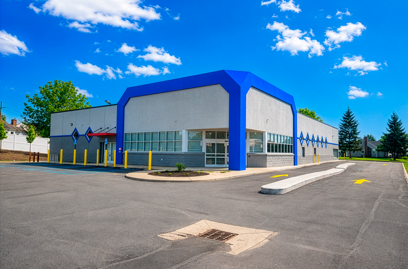 Salem & Siebenthaler C-Store & Gas Station